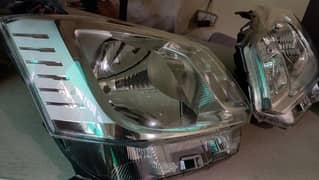 Daihatsu Move Headlight ( Key Start ) Driver Side Only