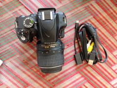 Nikon D3200 DSLR camera good condition