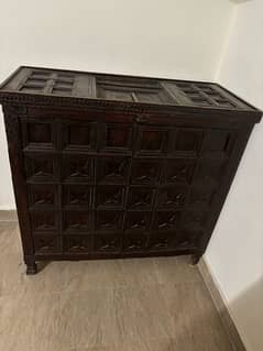 Pure wooden handicraft small cupboard