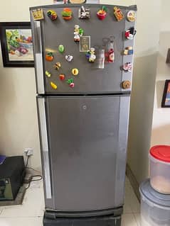 dawlance medium fridge for sale