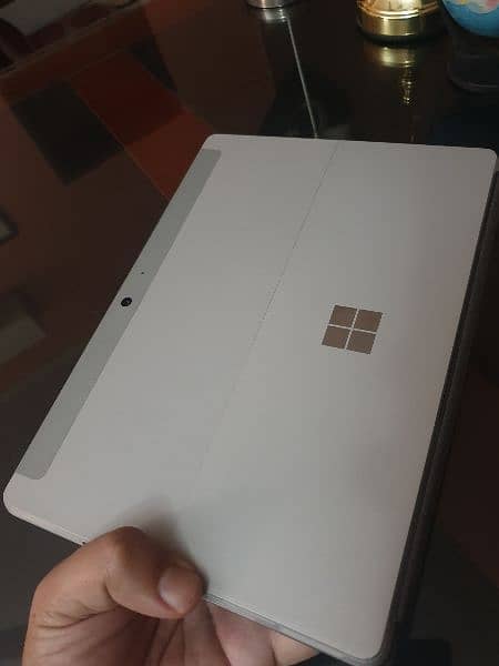 Microsoft surface 7