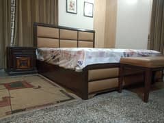 Bed Set|Double(kingsize)Bed|wooden(glass)dining|6(six)chairs|Furniture
