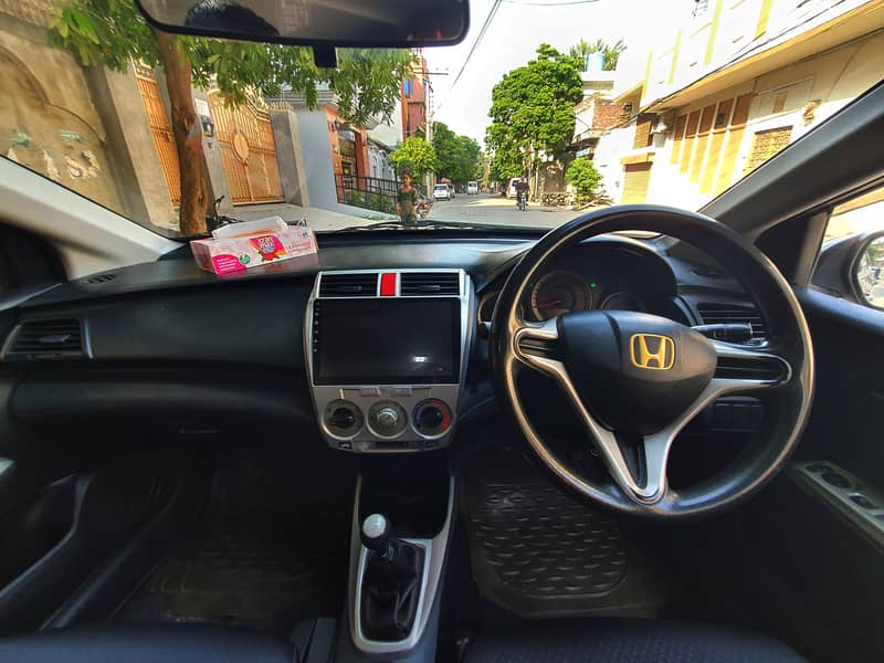 Honda City IDSI 2011 10