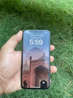 iPhone XS 64gb pta Approved
