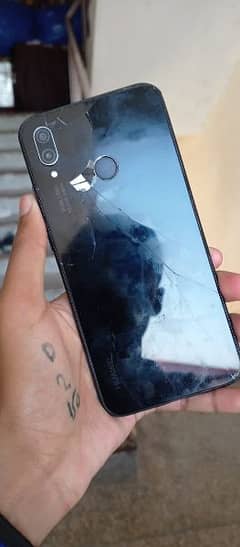 HUAWEI P20 LITE 64/4 9/10 CONDITION