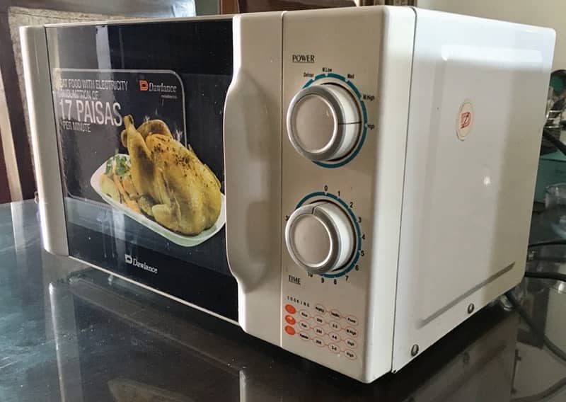 Dawlance Microwave Oven 1