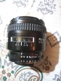 Nikon 85mm 1.8 D lens