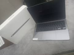 Apple MacBook Air M1  8/256