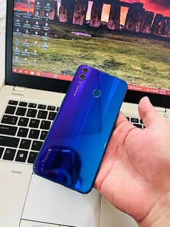 Huawie Honor 8X. 128 GB