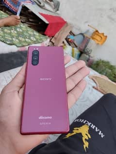 Sony Experia 5 10/10 Condition waterpack