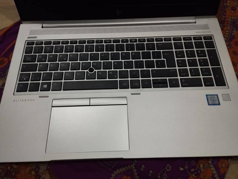 HP EliteBook 850 g6 8 generation 1