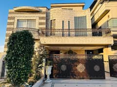 14 Marla Ground portion Luxury Furnished Available for Rent in Bahria town phase 8