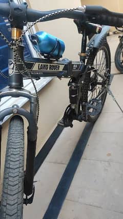 Foldable land Rover bicycle
