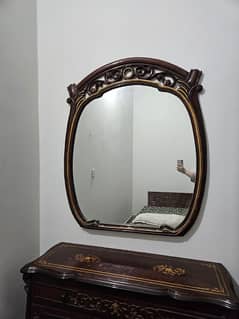 Dressing table