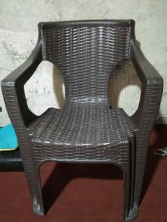 6 peace chair good plastic resonable price 03084950233
