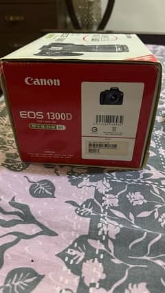 Canon 1300d with two lenses 18-55 and 55-200