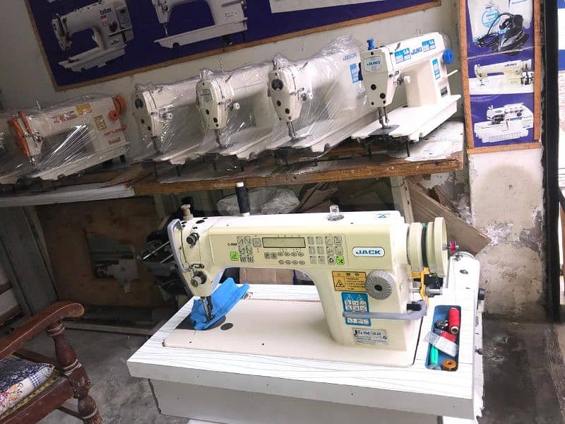 Juki Jack sewing machines kaj overlock pico 9