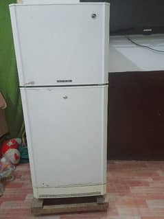 pel fridge urgent sale for need a money