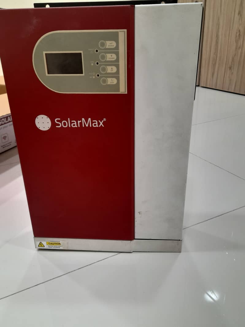 Solar Max 5kW Hybrid Inverter in warranty with WIFI Device 0