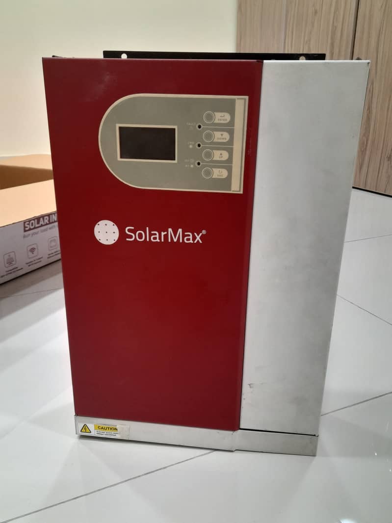 Solar Max 5kW Hybrid Inverter in warranty with WIFI Device 1