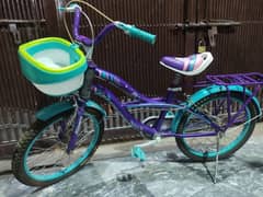 Purple Morgan bicycle for girls