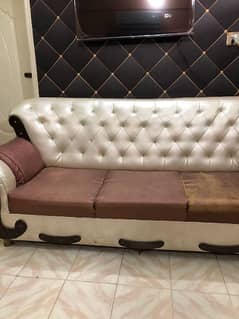5 seater Sofa set available