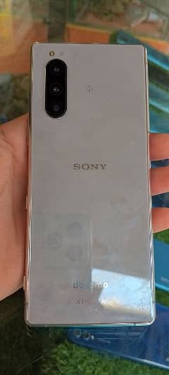 Sony Xperia 5