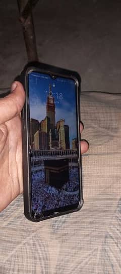 Realme 5s 4/128 with box mint condition 10/9.5 everything is ok