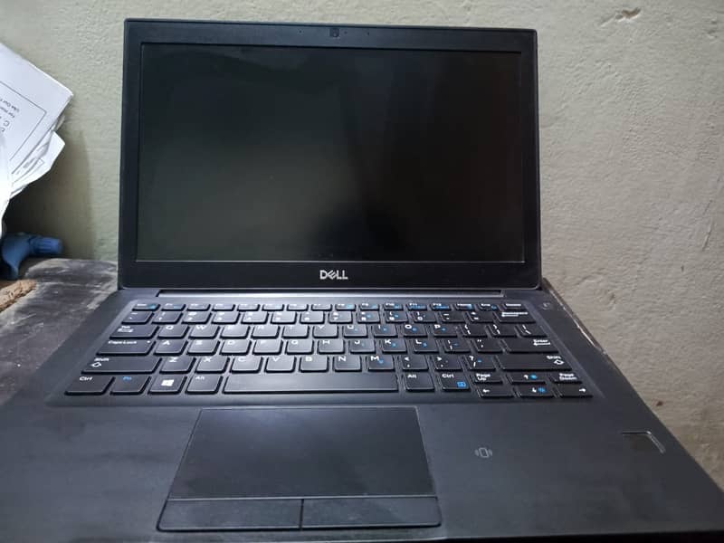 Urgent sale Dell Latitude 7290 i7 8th generation 16GB Ram 256GB SSD 12