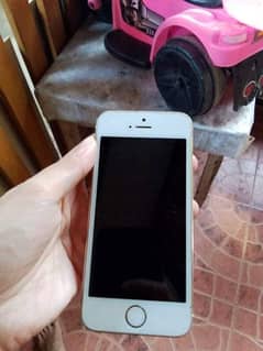 I phone 5s pta approved 64gb 0322,7573476 Whatsapp