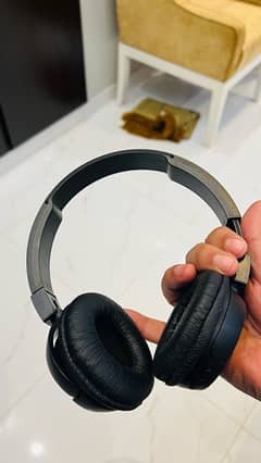 JBL wireless headphones