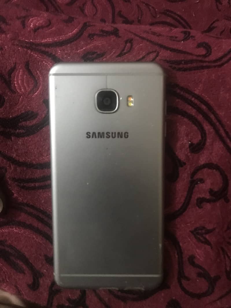 Urgent sale Samsung galaxy c5 0