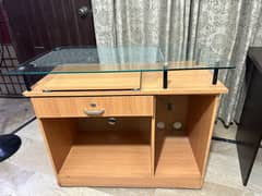 High-Quality Computer/Office Table - Great Condition!