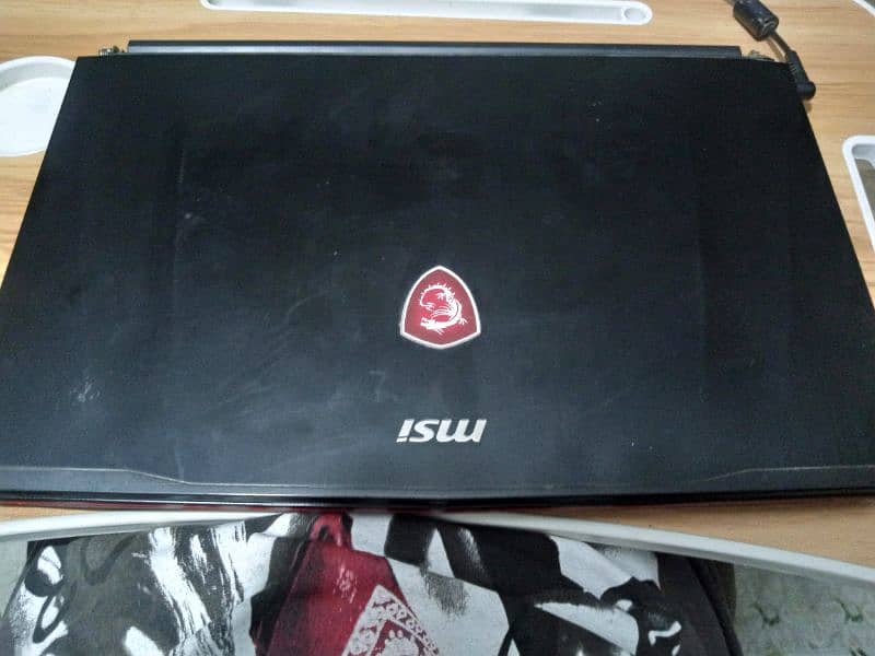 MSI GE62 7RD APACHE 1