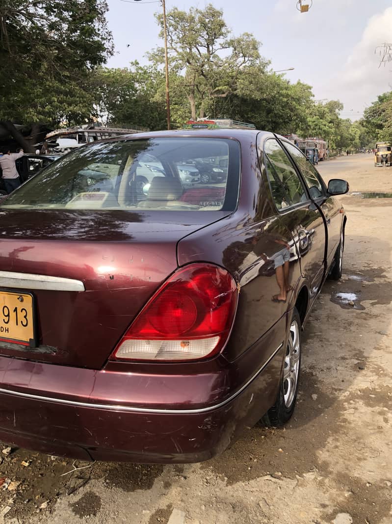 Nissan Sunny 2005 12