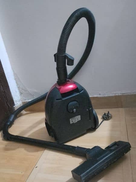 vacuum cleaner 3