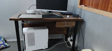 Computer/Laptop/Study