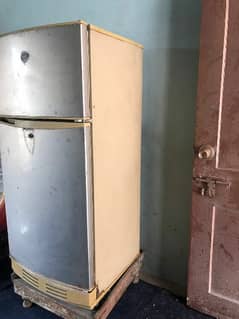 PEL REFRIGERATOR