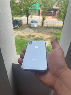 iphone x256g factory unlock 8.5/10condition pta approved