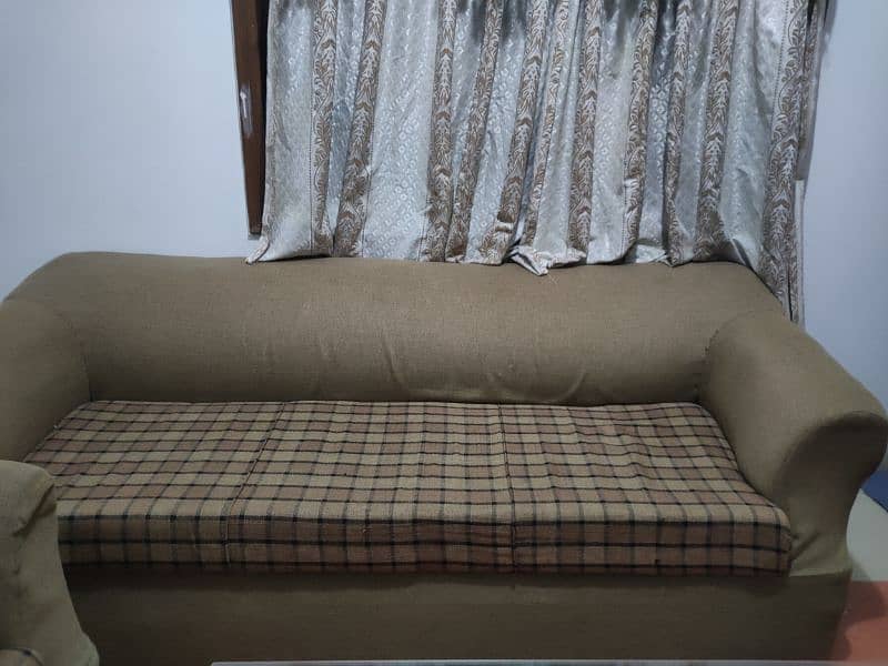 5 seater sofa very good condition 1