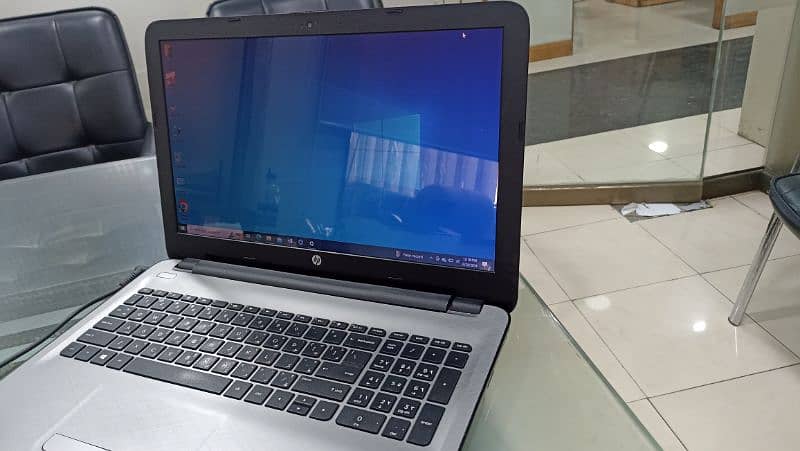 computer Laptop - HP Notebook Core i5 6th Gen 0