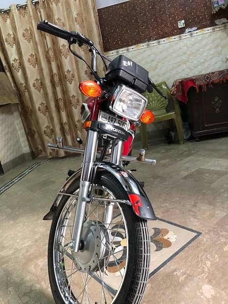 honda 125  consition 10/10 original 1