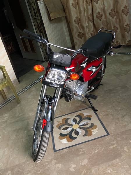 honda 125  consition 10/10 original 5