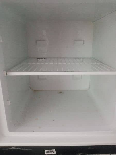 2 year old Dawlance fridge 9