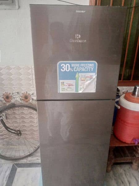 2 year old Dawlance fridge 13