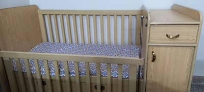 Baby Crib/Cot /Bed