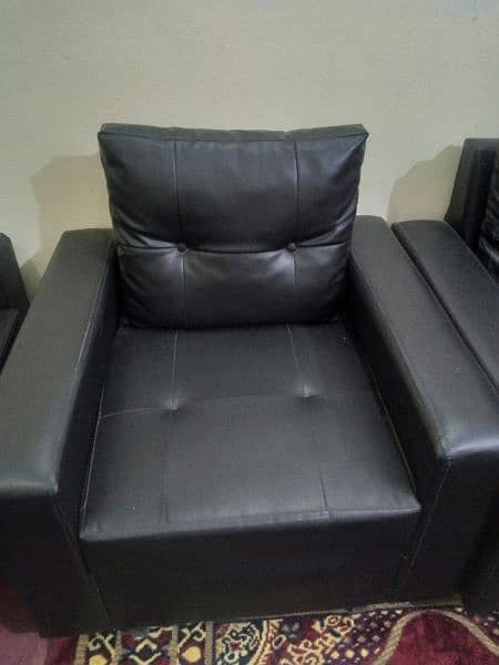 New Five Seater Sofa For Sale Only 1 Mont Use Hoa Ha 1