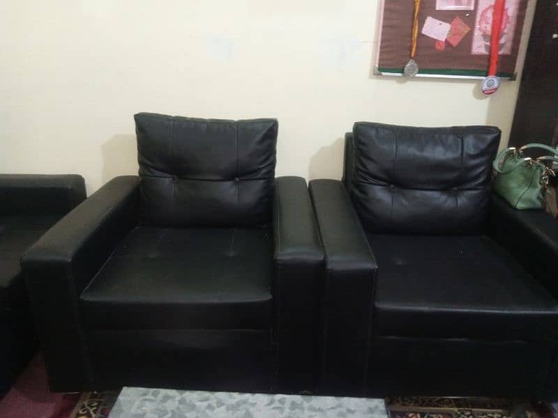 New Five Seater Sofa For Sale Only 1 Mont Use Hoa Ha 8