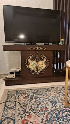 console with mirror