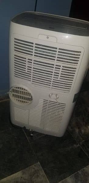 TCL Portable AC in new condition 3